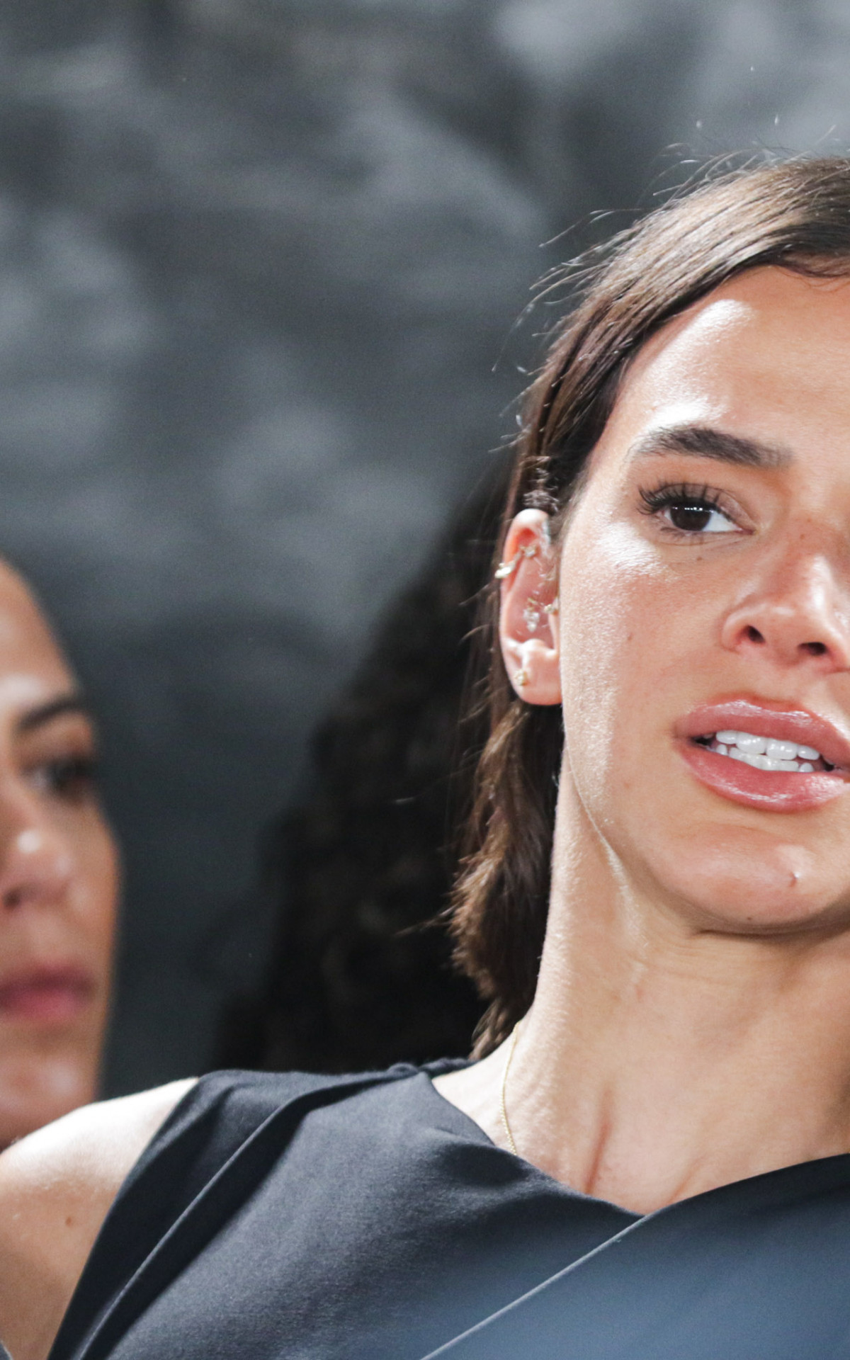 Bruna Marquezine - Van Campos/Agnews