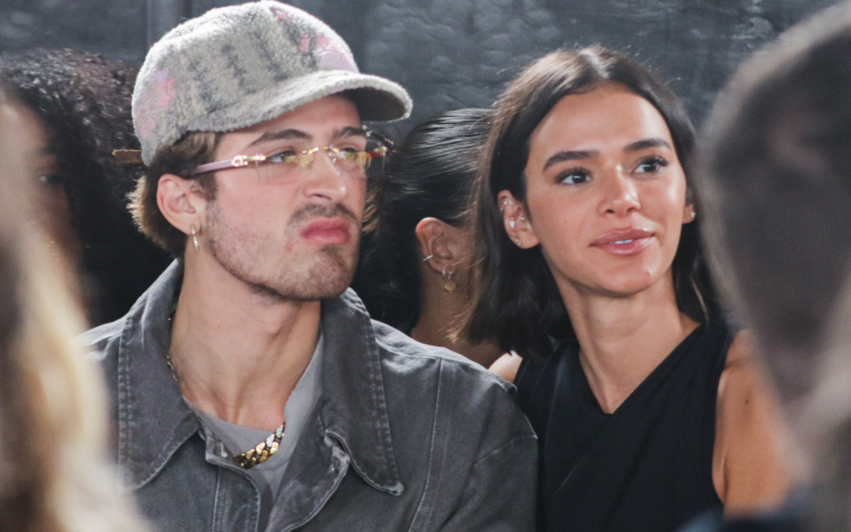 João Guilherme e Bruna Marquezine prestigiam desfile da marca de Sasha Meneghel - Van Campos/Agnews