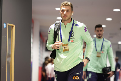 Bento ressalta sonho de atuar na Europa: 'Melhor futebol do mundo'