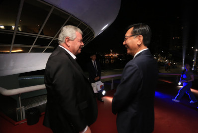 Niterói celebra relação com cidade Jinju, da Coréia do Sul, na abertura da exposição Luzes da Coreia