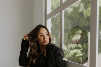 Gabi Luthai reflete sobre corpo pós-parto de filho com Téo Telo