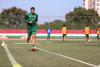 Thiago Silva sobre primeiro dia no CT do Fluminense: 'Emoção acima de tudo'