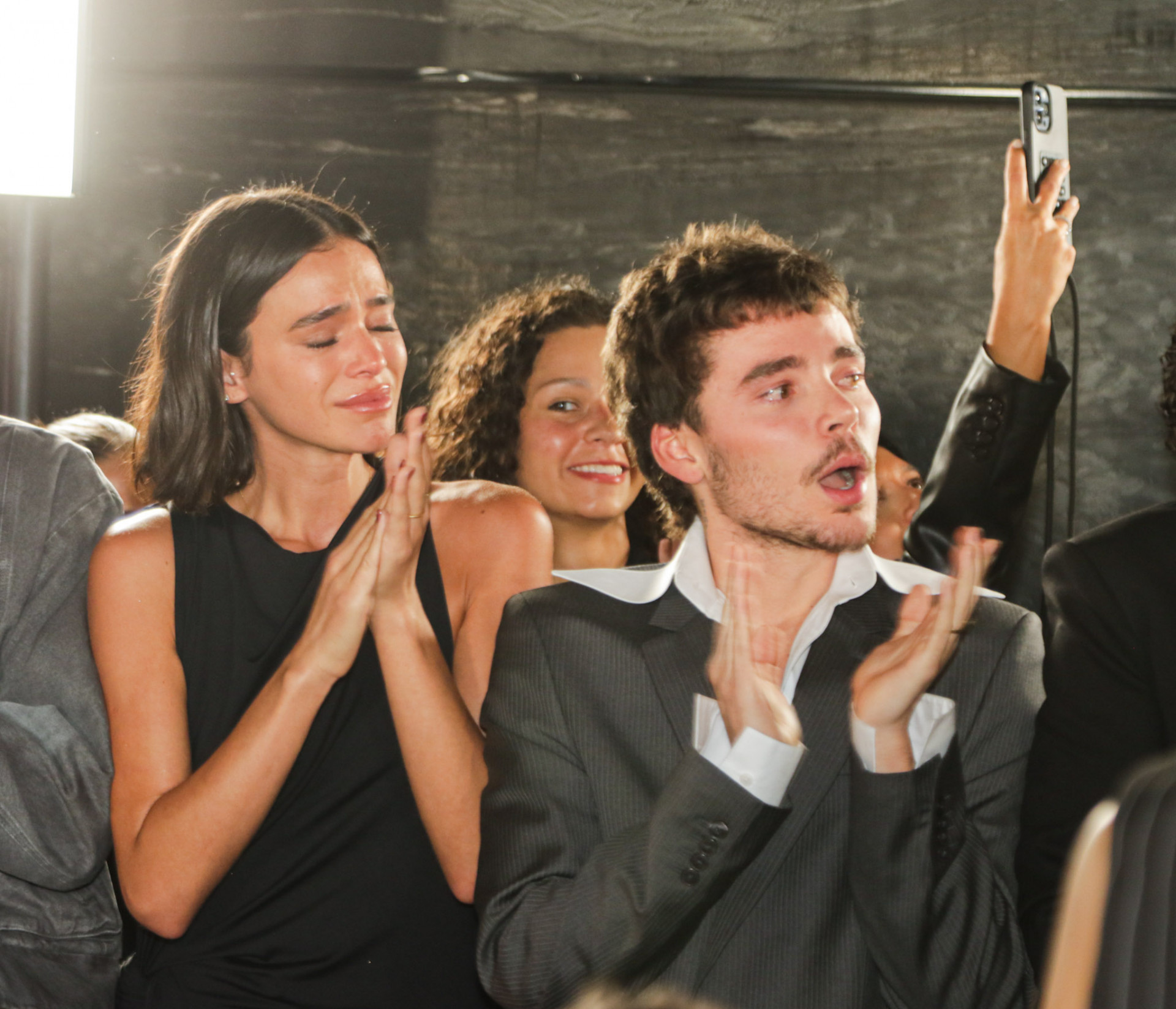 Bruna Marquezine e João Lucas se emocionam durante o lançamento da marca de Sasha Meneghel - Van Campos / Agnews