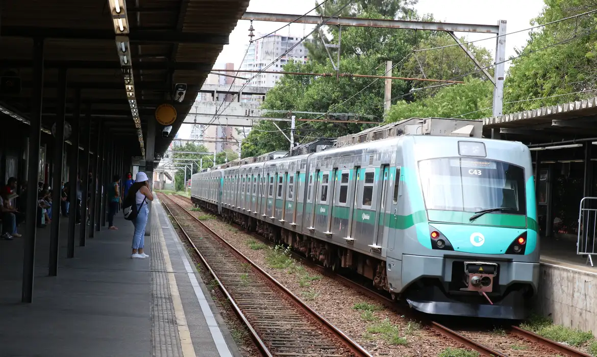 São Paulo privatizará linhas de trens com 17 milhões de usuários/mês
