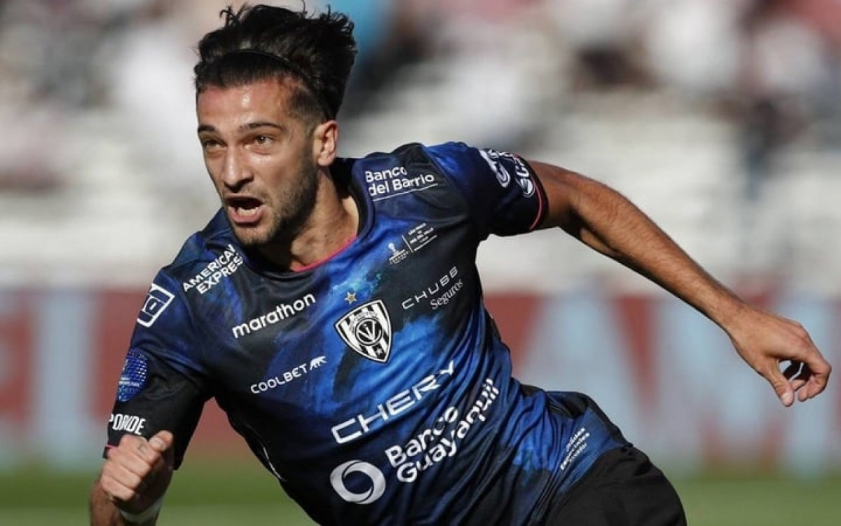Cruzeiro anuncia acerto com Lautaro Díaz