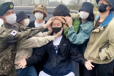 Fãs comemoram retorno de membro do BTS após serviço militar obrigatório: 'Bem-vindo de volta, Jin'