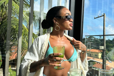 Patrícia Ramos compartilha fotos em Fernando de Noronha 