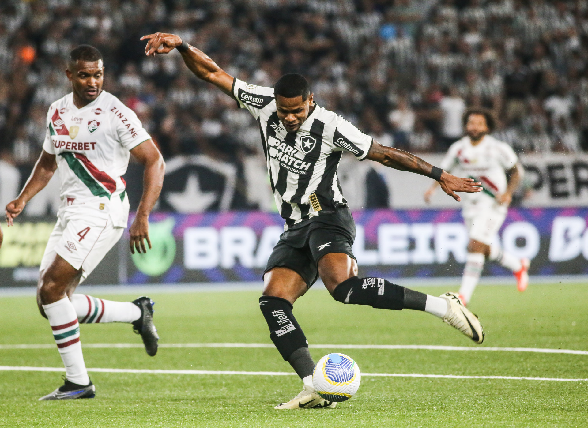 Botafogo e Fluminense se enfrentaram no Nilton Santos - Arthur Barreto/Botafogo