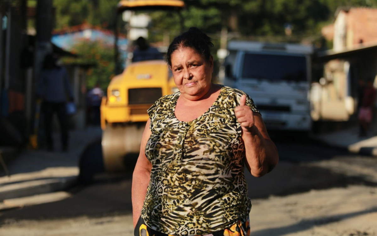 A moradora Ana Lúcia destacou que o asfalto irá valorizar mais o bairro