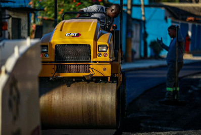 Prefeitura de Belford Roxo realiza obras de saneamento e pavimentação em São Vicente e Vila Verde