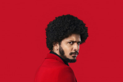 João Pimenta em cartaz com seu mais novo espetáculo de humor