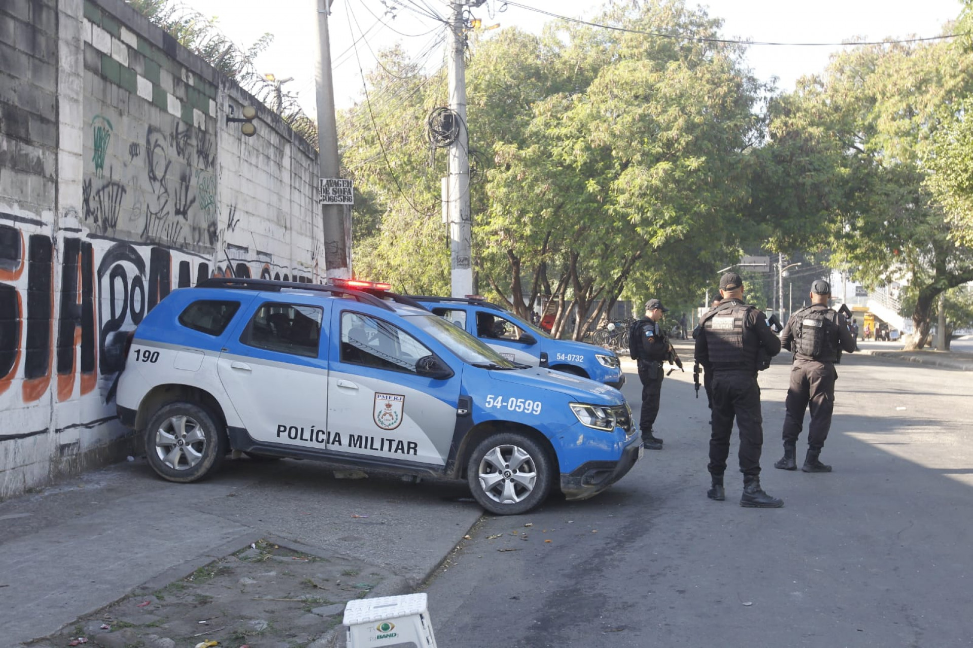 PM reforça policiamento nos acessos da Vila João, no Complexo da Maré - Reginaldo Pimenta/Agência O Dia