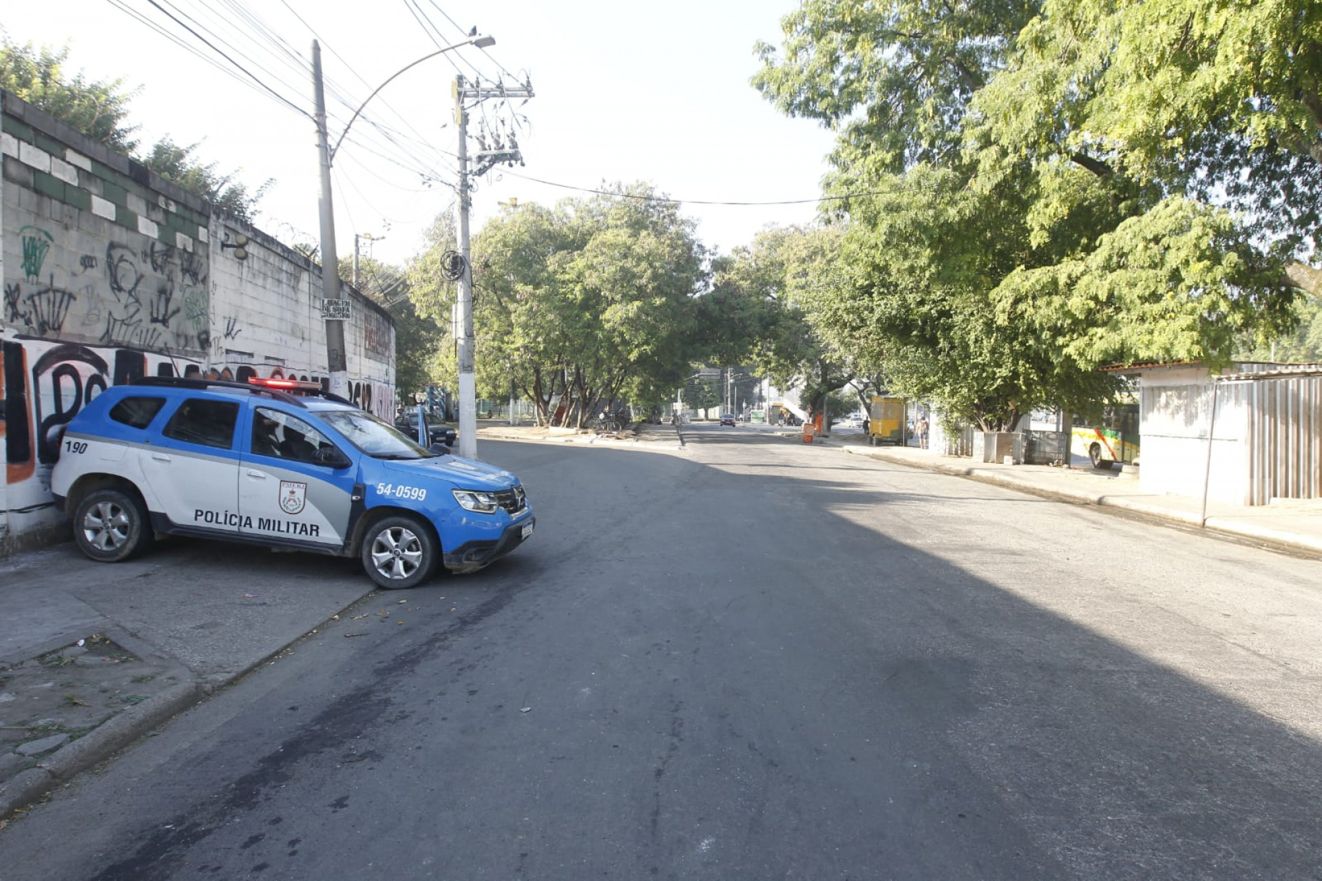 PM reforça policiamento nos acessos da Vila João, no Complexo da Maré - Reginaldo Pimenta/Agência O Dia