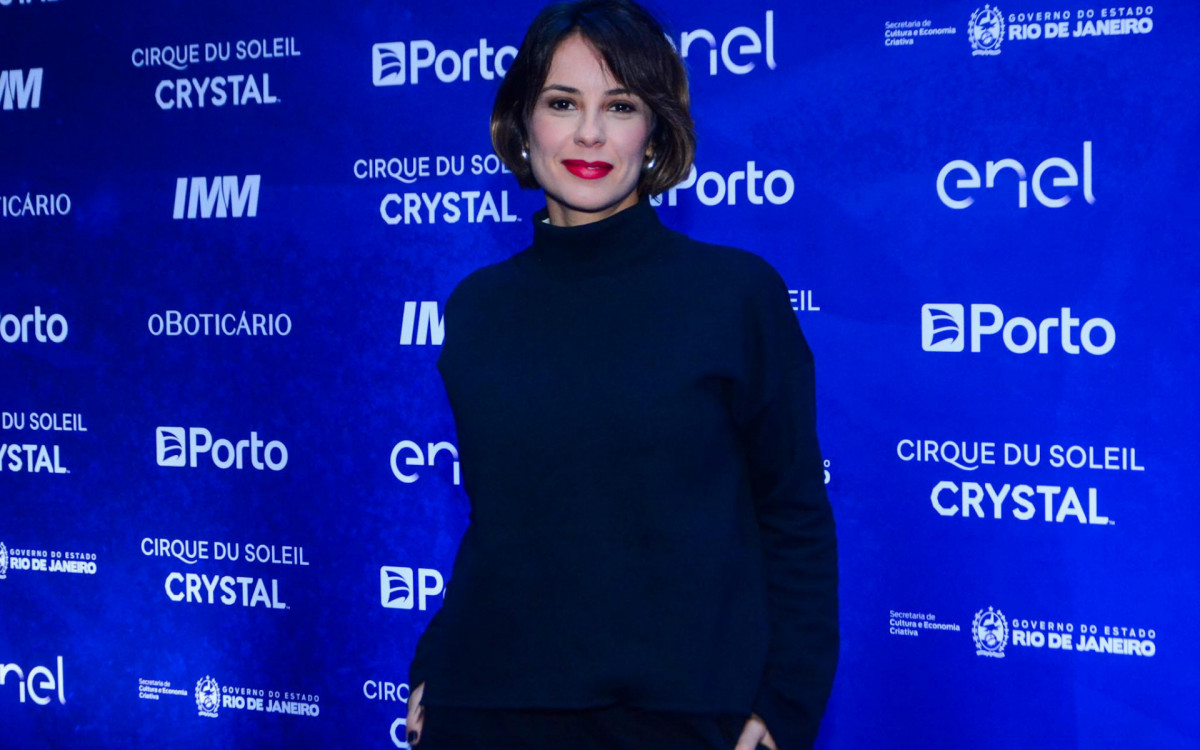 Andrea Horta prestigia espetáculo do Cirque Du Soleil no Rio