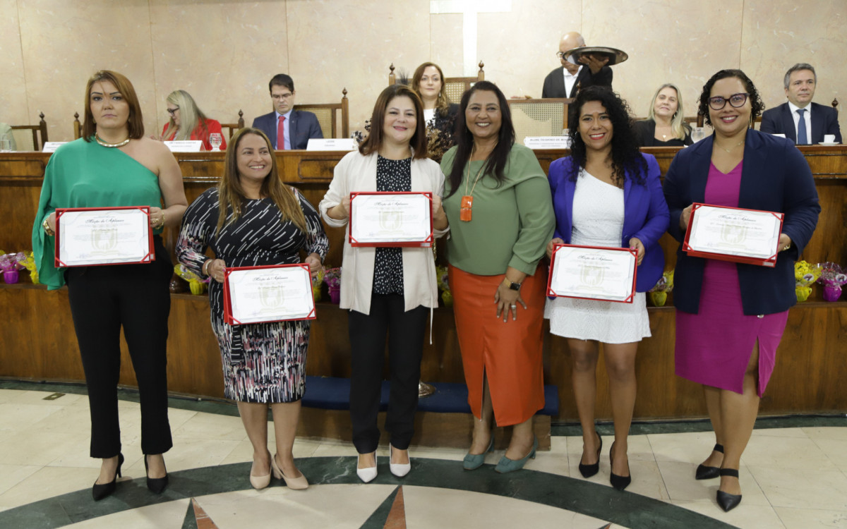 C&acirc;mara Municipal de Caxias realiza homenagem aos operadores do Direito -  Art V&iacute;deo/ Victor Hugo/Divulga&ccedil;&atilde;o