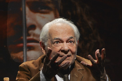 Grátis! Espetáculo com Othon Bastos ganha apresentação em Jacarepaguá