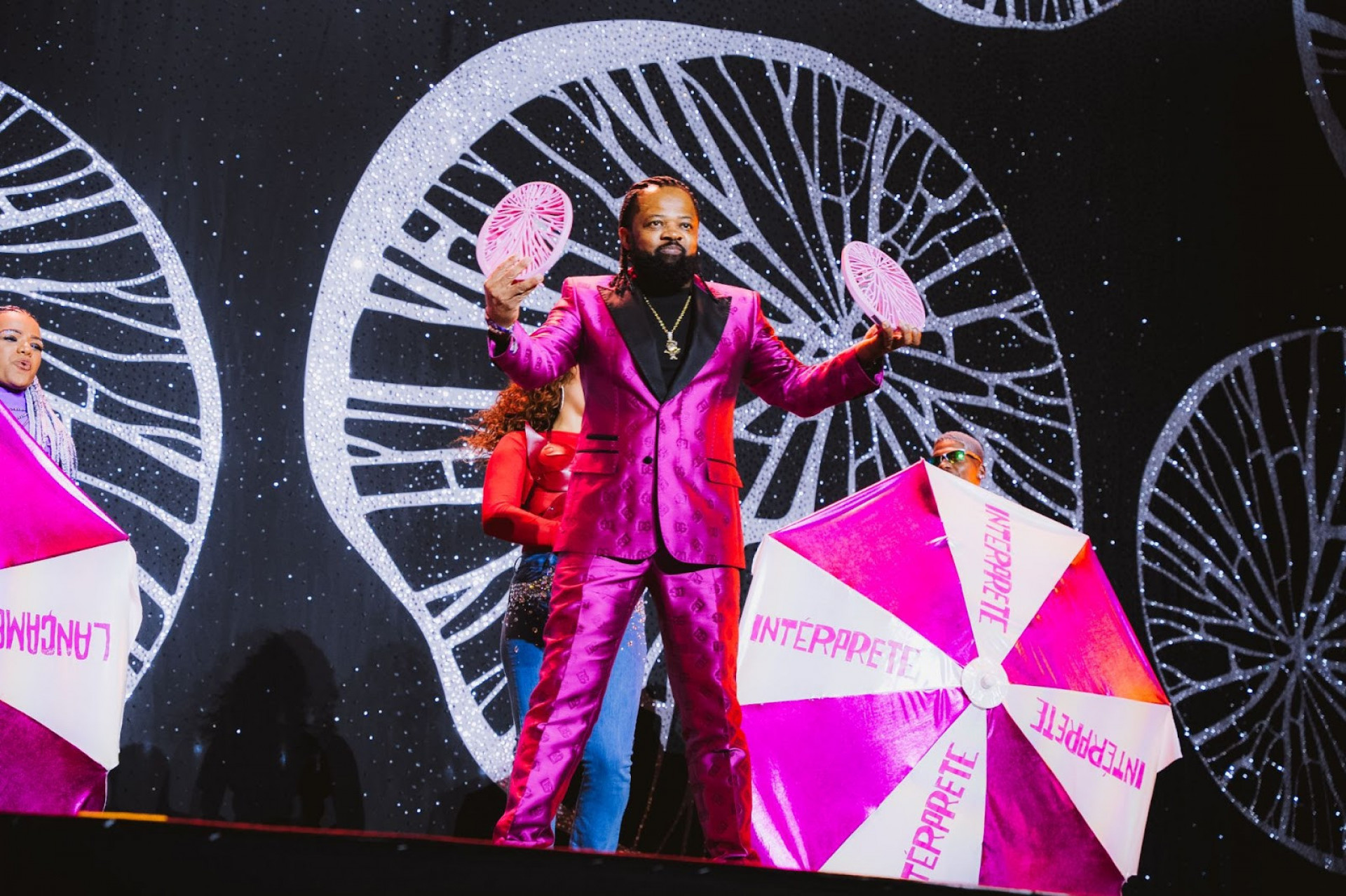 Xande de Pilares venceu nas categorias melhor intérprete e lançamento em samba - Jorge / Divulgação PMB