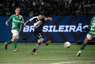 Derrota do Vasco para o Palmeiras revolta torcedores e repercute nas redes sociais