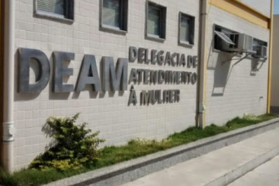 Homem é preso em flagrante após agredir companheira em Cabo Frio