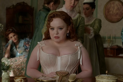 Nicola Coughlan, Penelope em 'Bridgerton', nega retoques digitais nas cenas em que ficou nua