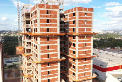 Brasil tinha 3,5 milhões de imóveis em construção e reforma em 2022, diz IBGE