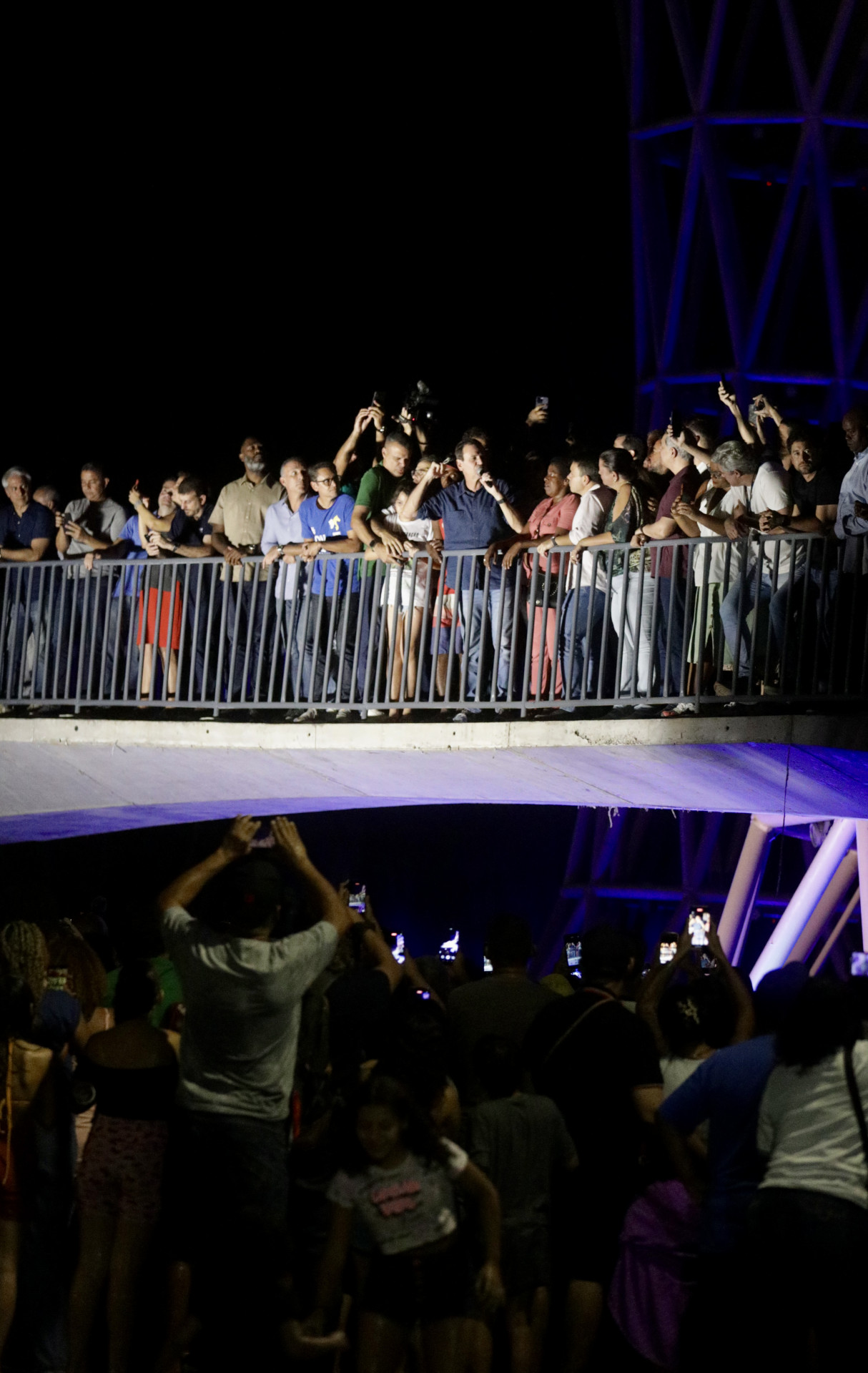 Eduardo Paes discursa em passarela - Divulgação / Prefeitura