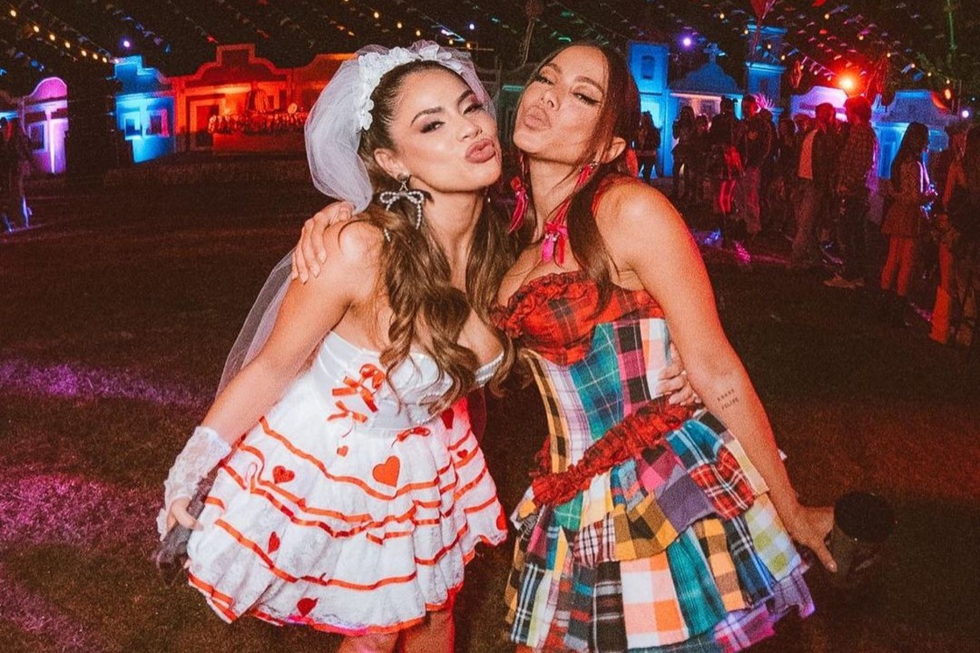 Lexa compartilha registros do Arraiá da Anitta, onde 'se casou' com Ricardo Vianna - Reprodução / Instagram