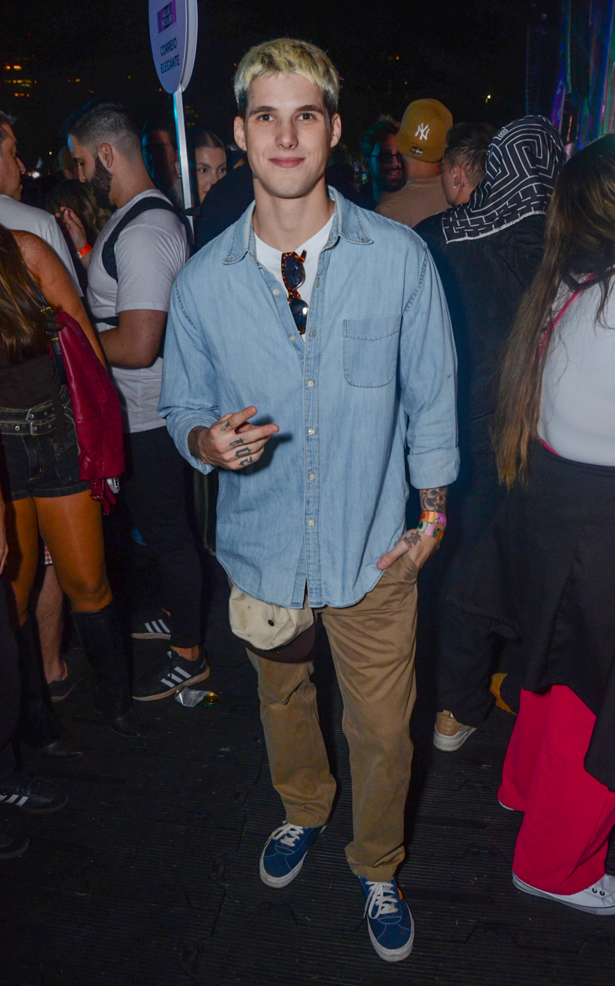 Gabriel Fop marca presença em evento de festa junina