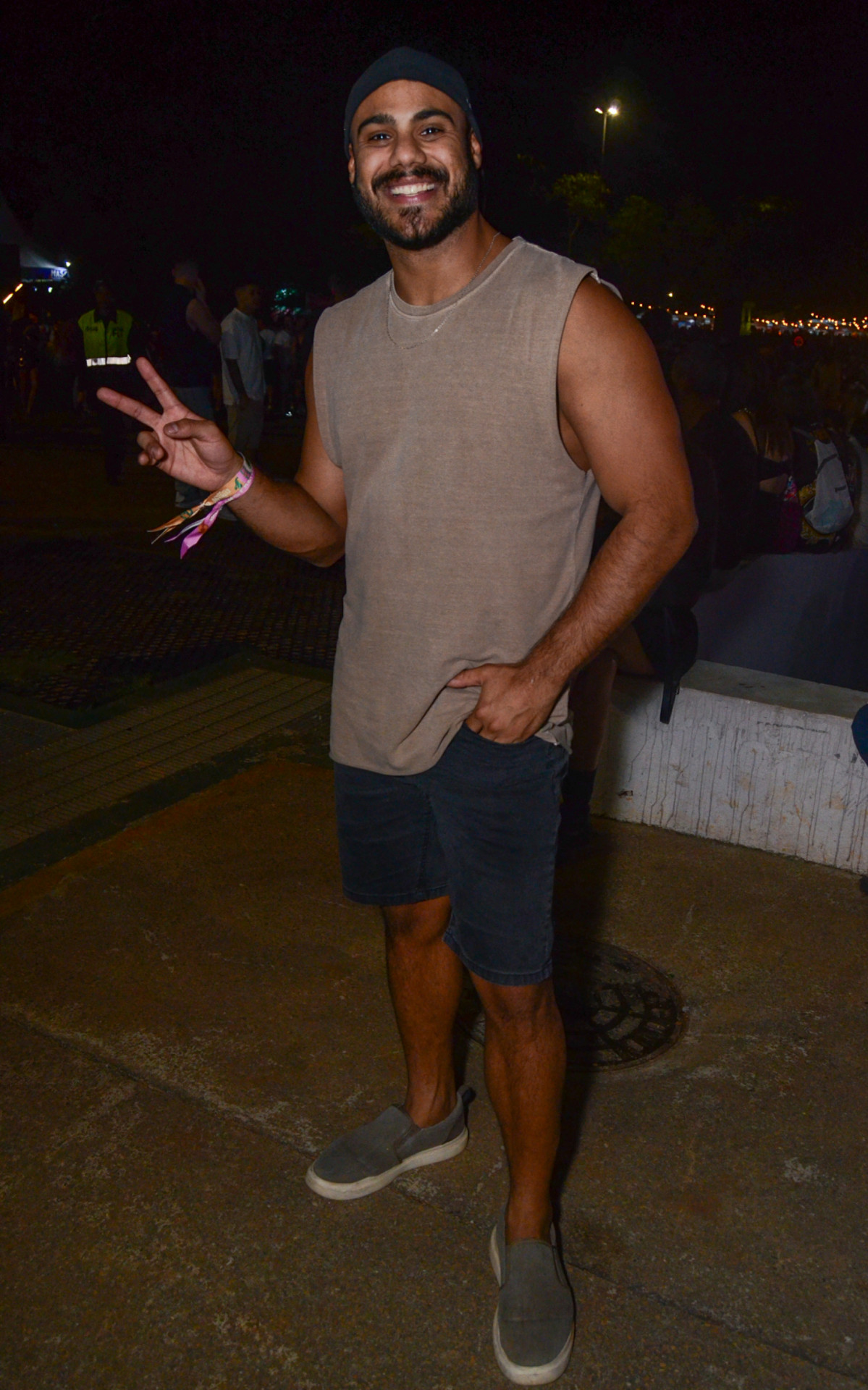 Marcos Vinicius marca presença em evento de festa junina