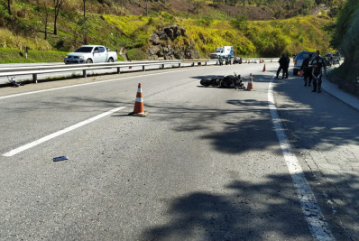 Duas pessoas morrem em acidente de moto na BR-040, em Pedro do Rio
