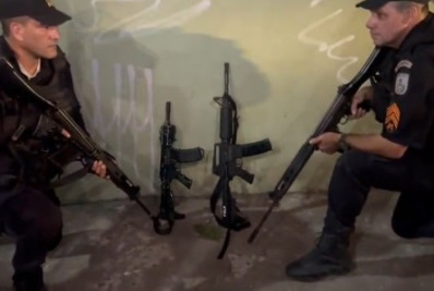 Criminoso fica ferido ao pular de ribanceira para fugir de PMs