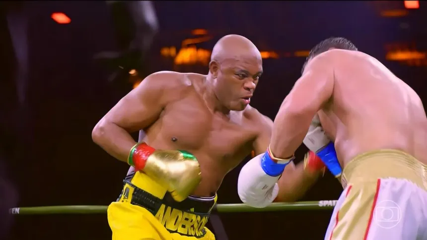 Anderson Silva empata em luta com Chael Sonnen e se comove: 'Mistura de emoções'
