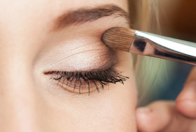 Letícia Gomes ensina dicas de maquiagem para os olhos que vão te deixar linda e sexy