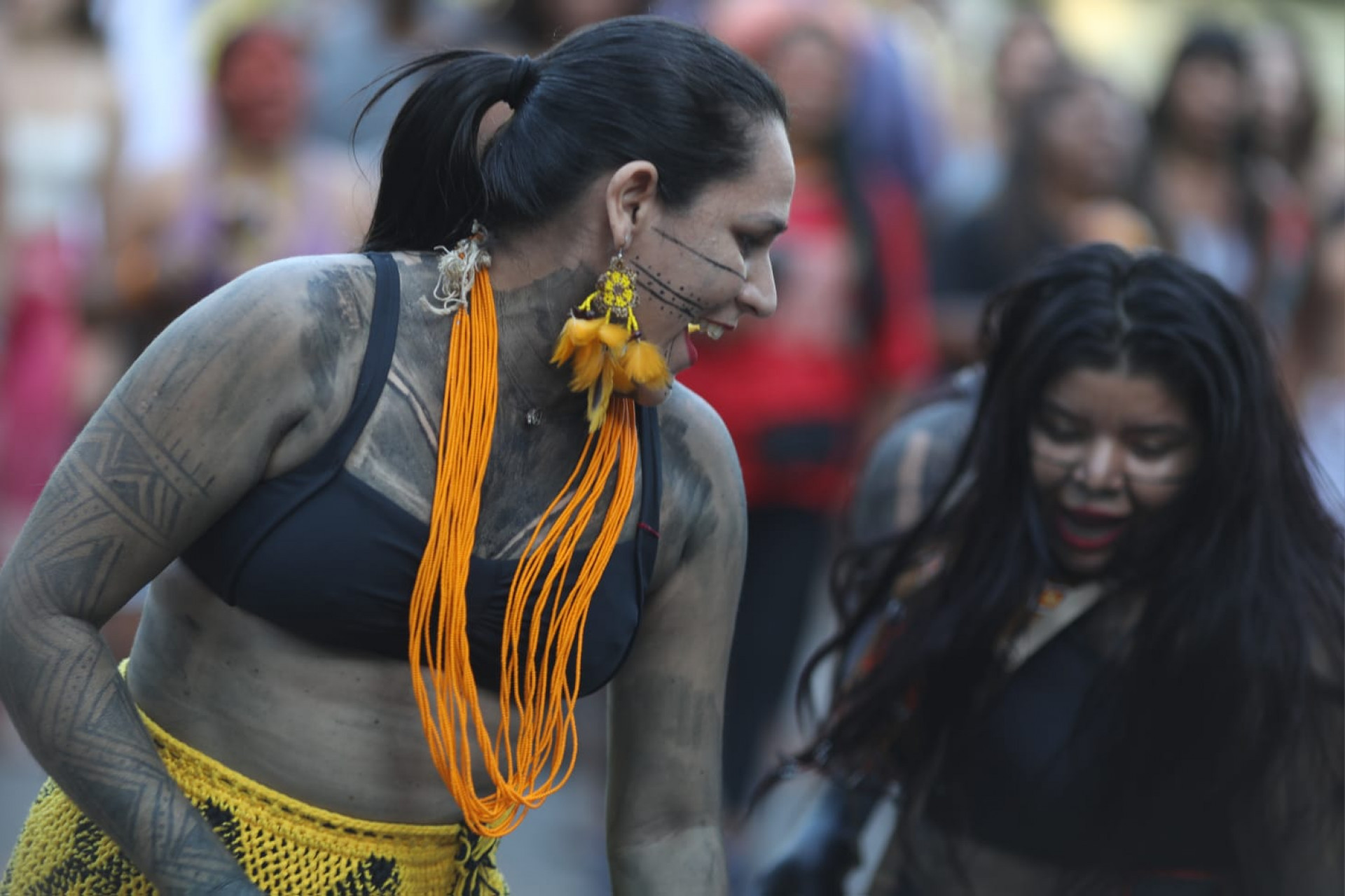 Participante realiza cerimônia - Pedro Teixeira/ Agência O Dia