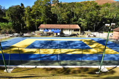 Quadra de Araras é reinaugurada após reforma