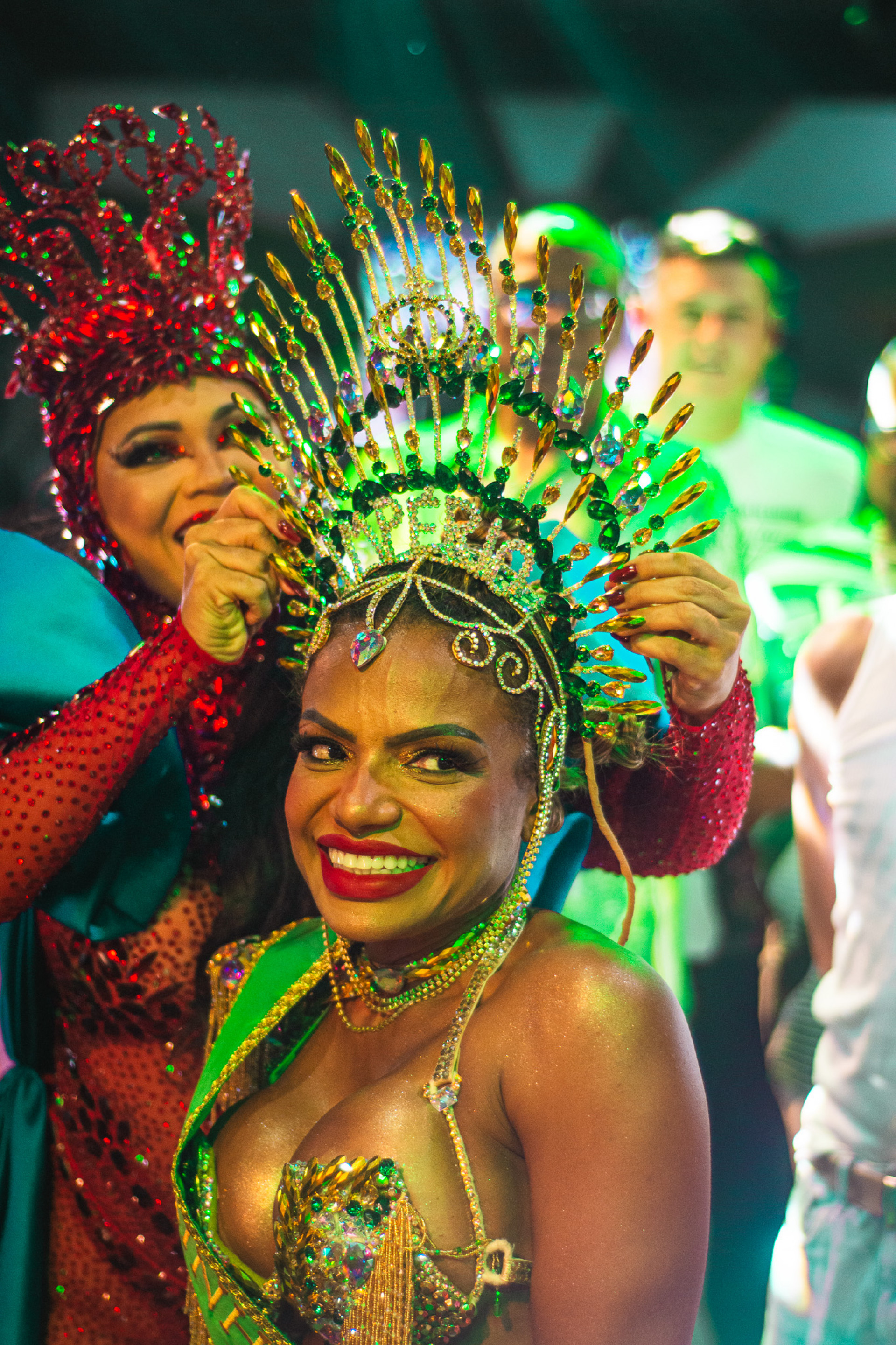 Quitéria Chagas é coroada rainha de bateria do Império Serrano - Rodolfo Teixeira / Divulgação