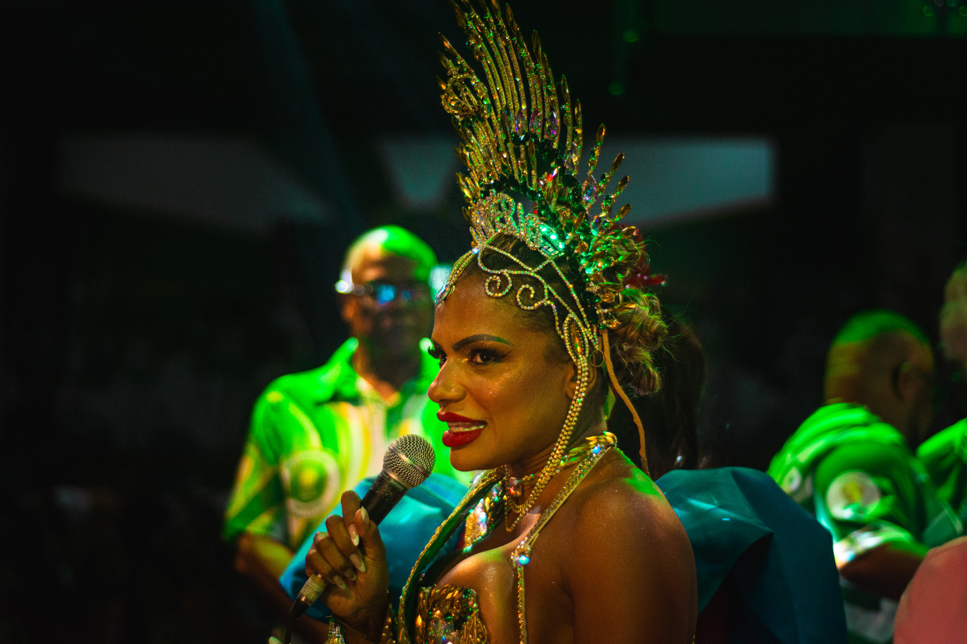 Quitéria Chagas é coroada rainha de bateria do Império Serrano - Rodolfo Teixeira / Divulgação