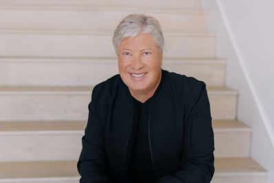 Pastor e ex-conselheiro espiritual de Trump é acusado de abuso sexual de criança