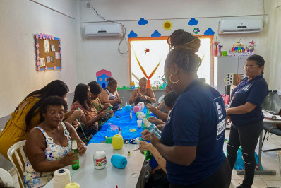 CRAS Chatuba promove oficina sustentável de reutilização de materiais recicláveis