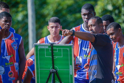 Belford Roxo Sub-20 enfrenta o América de Romário de olho na final da Copa União de Base Banlek