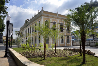 Barra Mansa recebe exposição 'Telas Gigantes' na Galeria Clécio Penedo