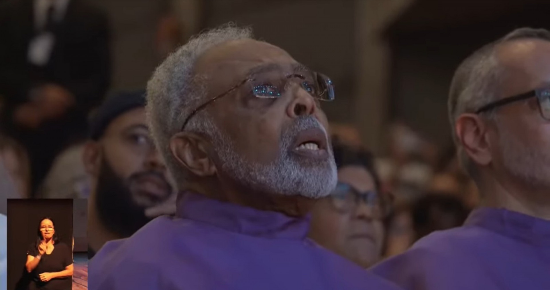 Gilberto Gil se emociona ao receber título de doutor honoris causa na Uerj - Reprodução