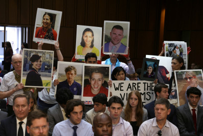 Familiares de vítimas de acidentes aéreos pedem multa de R$ 135,5 bilhões para Boeing