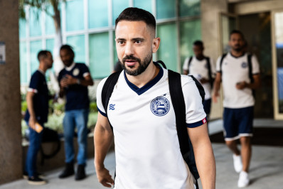Everton Ribeiro elogia Filipe Luís no Flamengo: 'Tudo para ser um dos melhores'