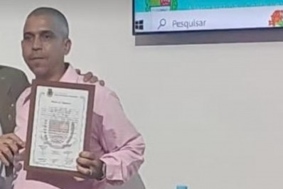 Funcionário de fórum em Mangaratiba é preso em flagrante por compra de votos