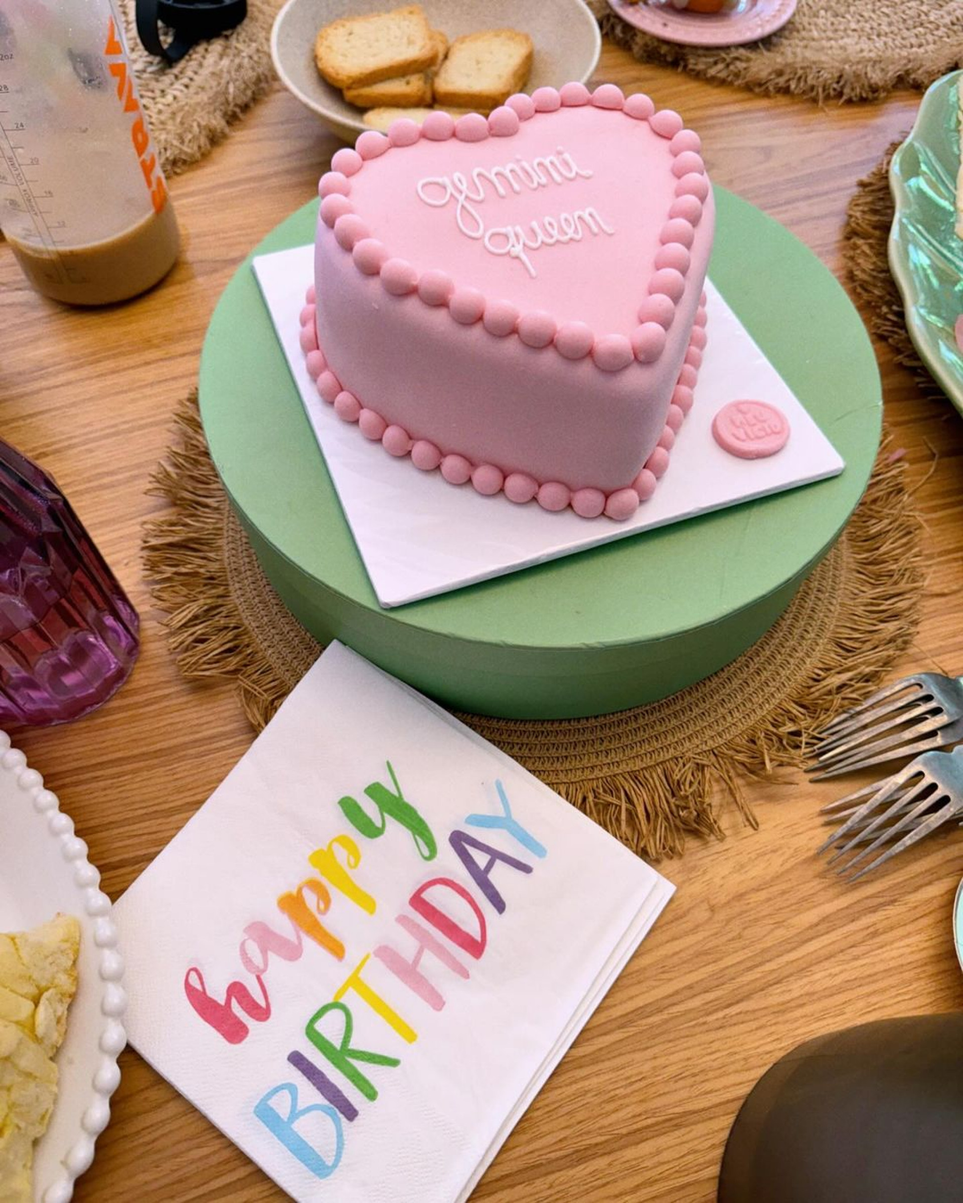 Giovanna Ewbank e Bruno Gagliasso celebram aniversário da filha, Títi com café da manhã especial - Reprodução / Instagram 