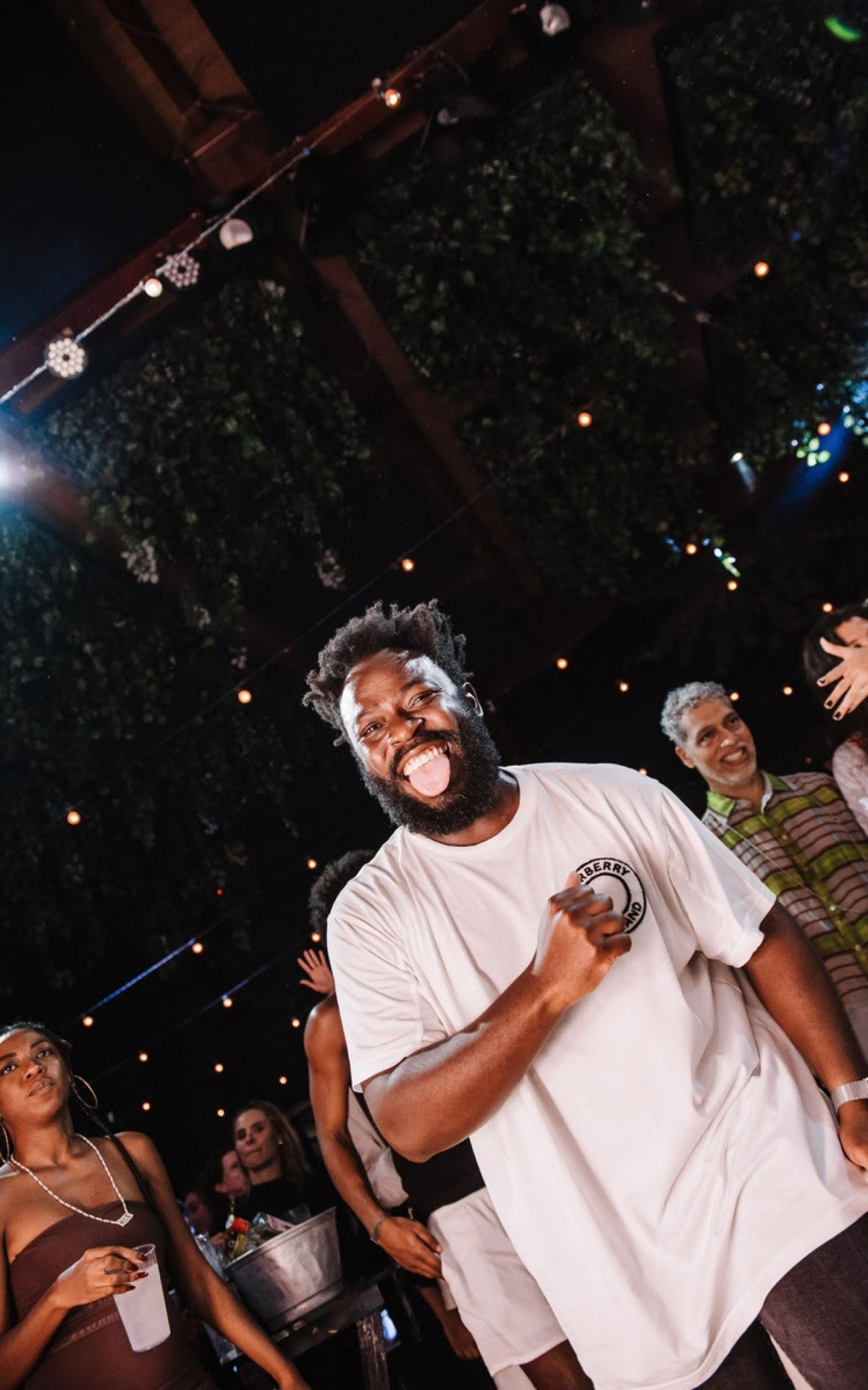 Douglas Silva
 - Movedby