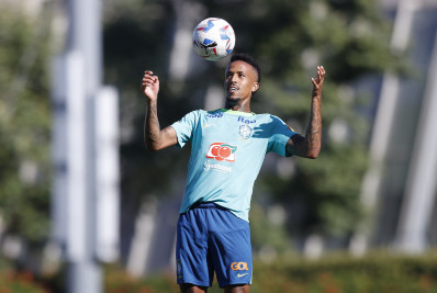 Seleção tem Militão titular no primeiro treino em Los Angeles