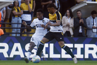 Veja os melhores momentos da derrota do Botafogo para o Criciúma