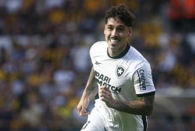 Botafogo encaminha empréstimo de zagueiro para clube da Série A